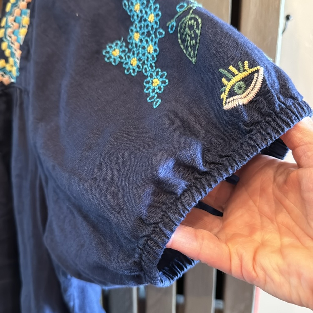 Jonny was navy blue Linen embroidered blouse - Picture 5 of 12